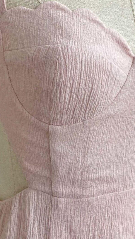 Gerafftes, rückenfreies Riemchen-Midikleid in Pink