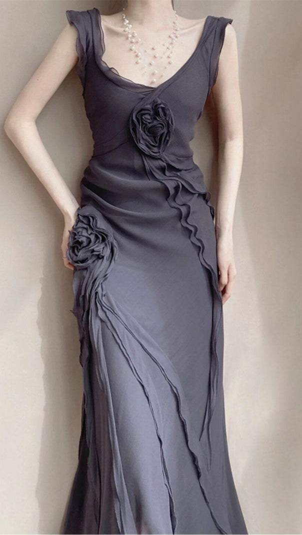 AIIZIE MESH VINTAGE FLORAL PLEATED MAXI DRESS IN GREY - product image