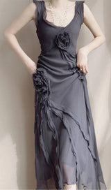 MESH VINTAGE FLORAL PLEATED MAXI DRESS IN GREY