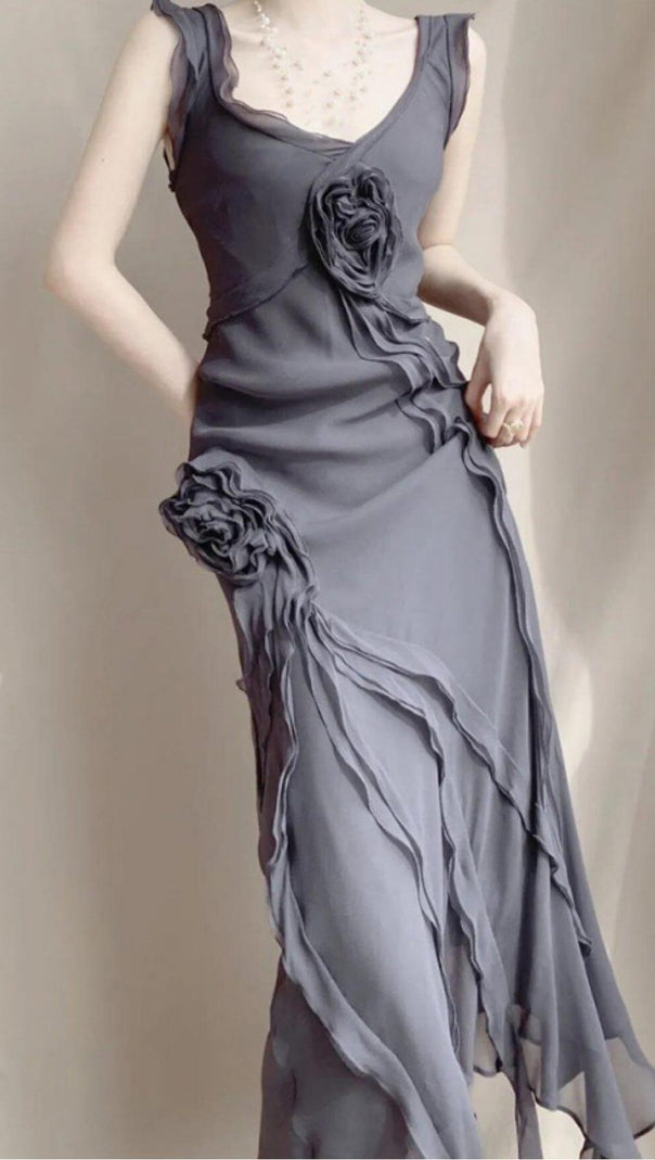 AIIZIE MESH VINTAGE FLORAL PLEATED MAXI DRESS IN GREY - product image