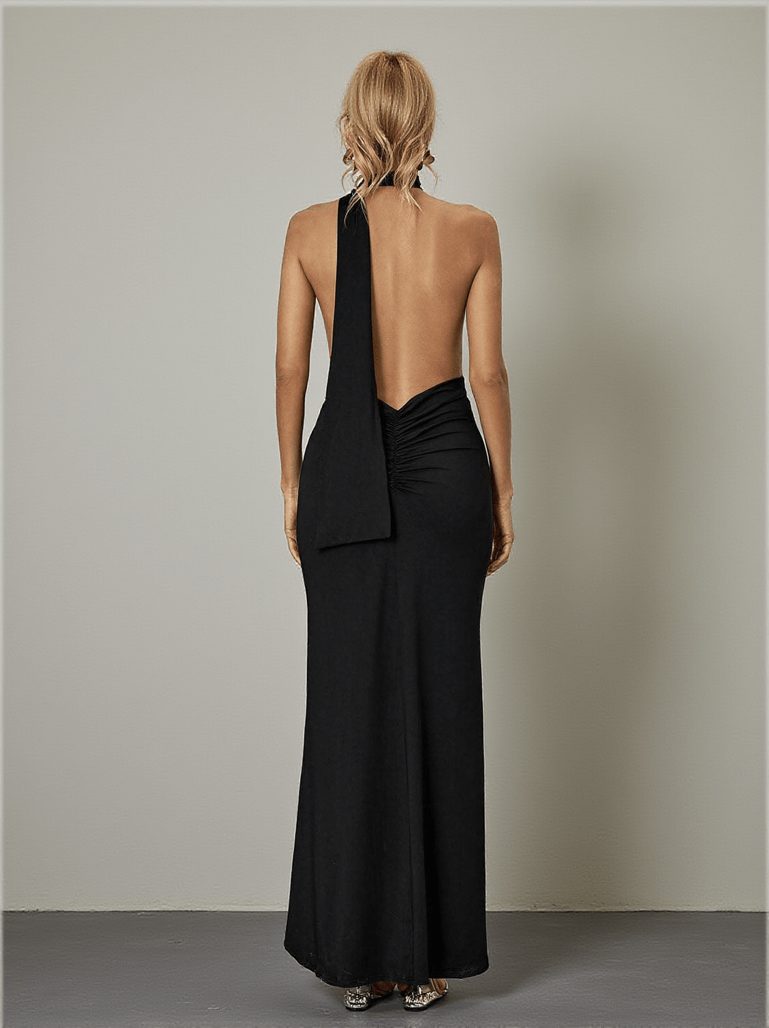 TOULA BACKLESS MAXI DRESS IN BLACK