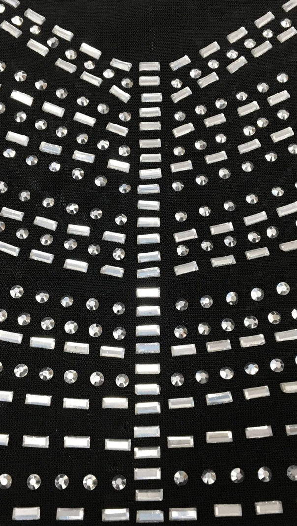 Transparentes Maxikleid aus Spitze mit Rautenmuster in Schwarz
