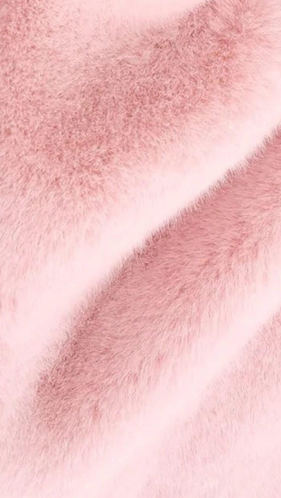 Plüschschal, warmes und schmales Minikleid in Pink