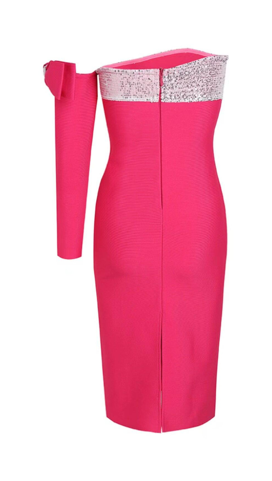 EINLINIGES SCHULTERKLEID MIT GROSSER SCHLEIFE UND UNREGELMÄSSIGEM KLEID IN PFIRSICHROSA