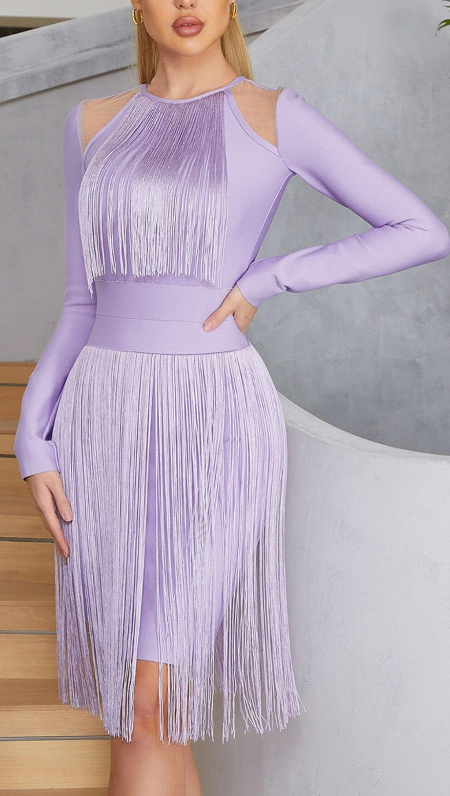 HOLLOWED-OUT SHOULDER FRINGED DRESS IN PURPLE