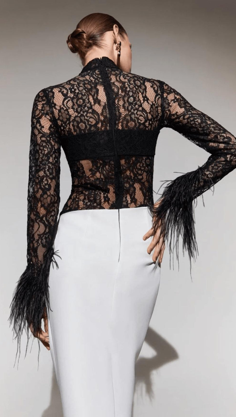SPLICED LACE FEATHER SLIT DRESS IN BLACK AND WHITE