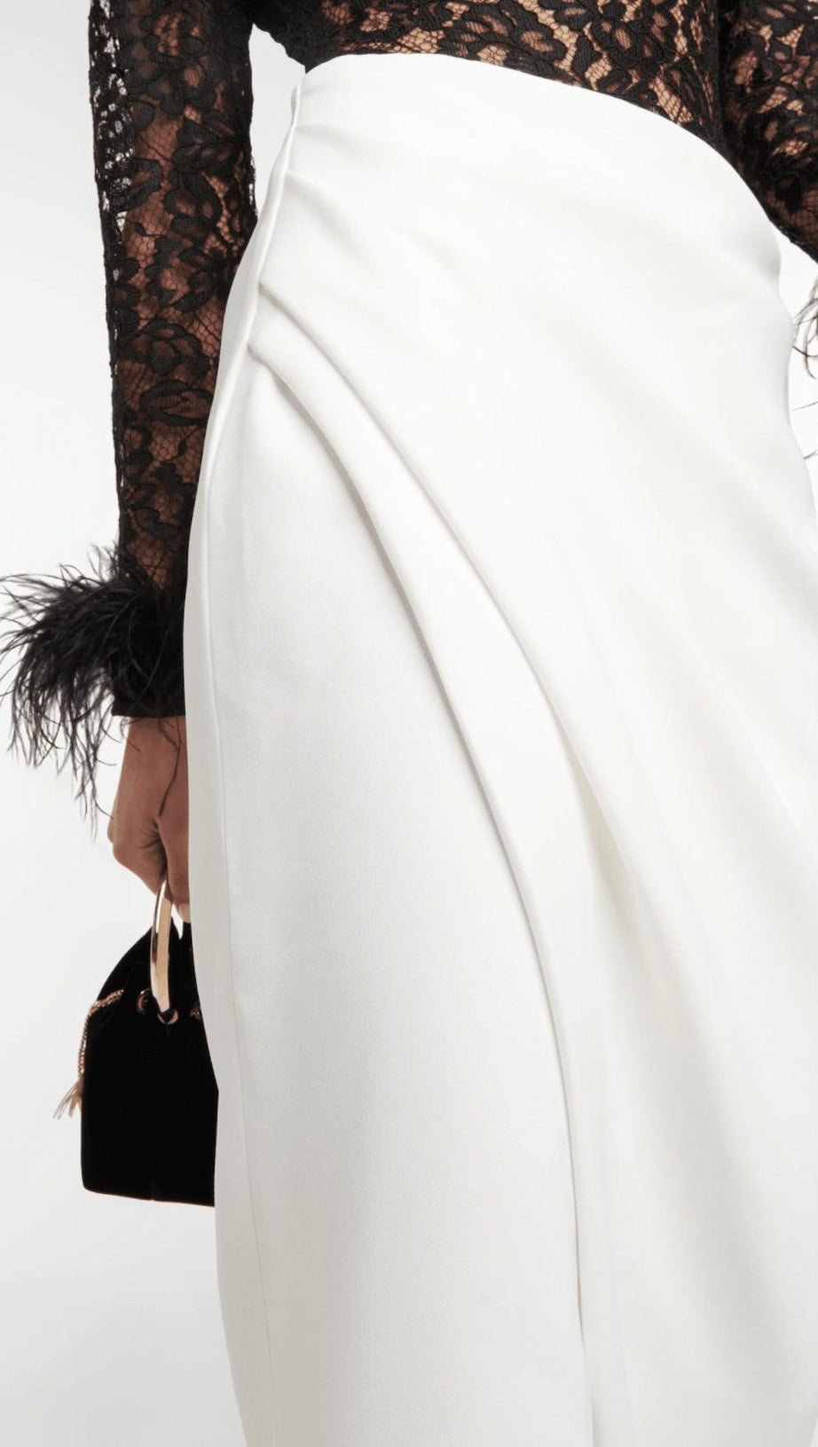 SPLICED LACE FEATHER SLIT DRESS IN BLACK AND WHITE