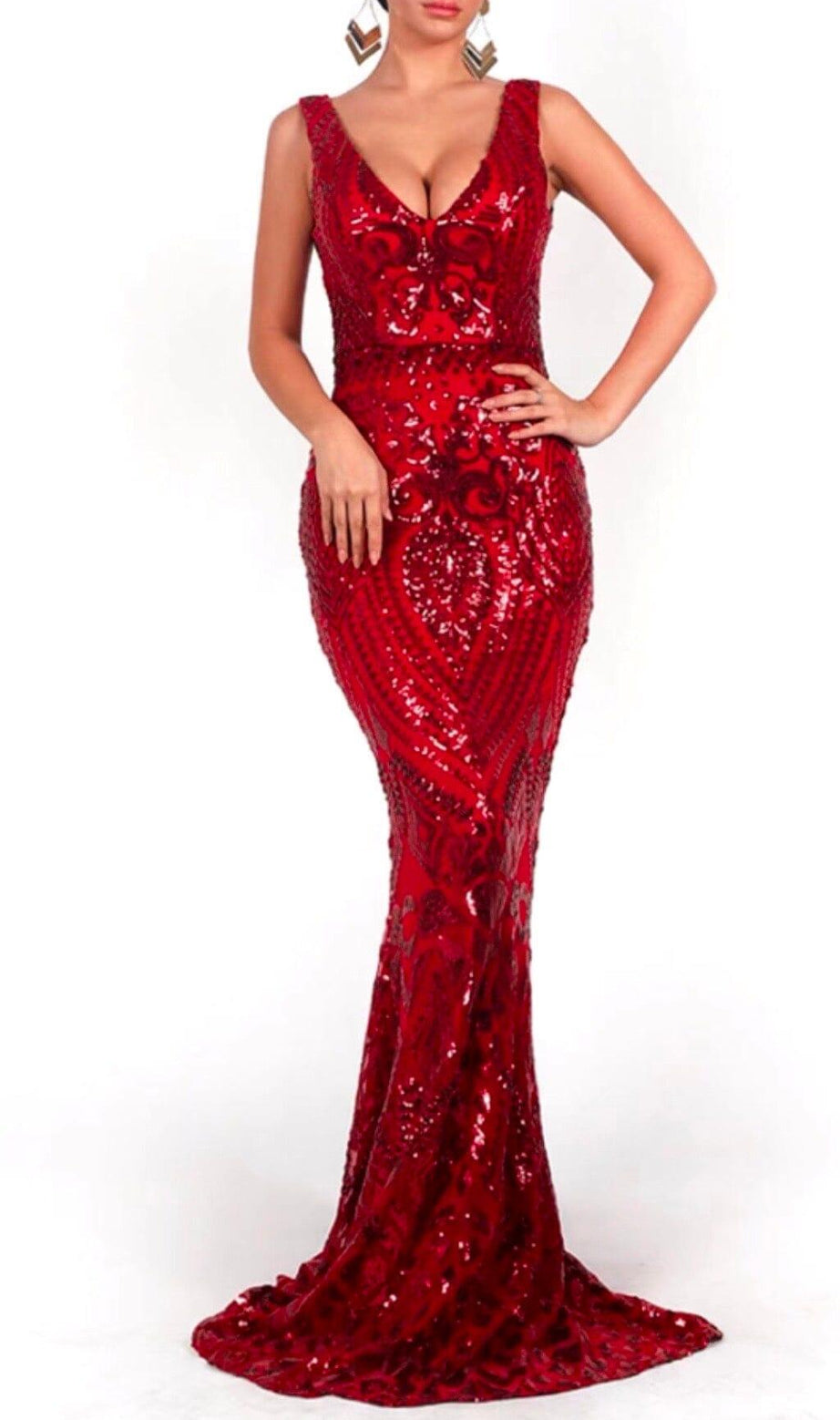 ABITO LUNGO SENZA MANICHE CON SCOLLO A V E PAILLETTES ROSSO
