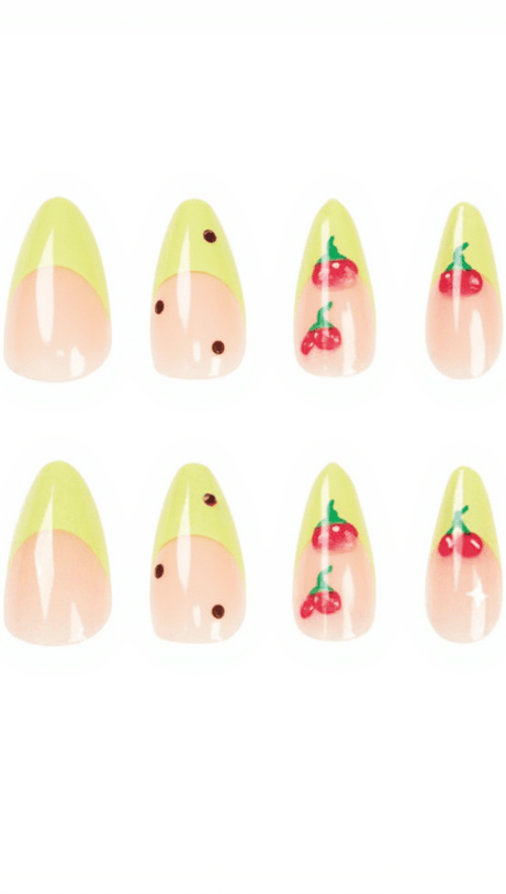 Unghie finte con bordo verde ciliegia