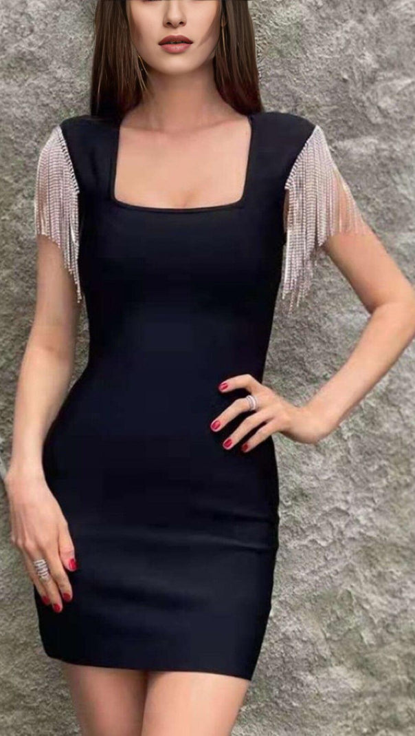 AIIZIE DIAMOND TASSEL KNITTED DRESS IN BLACK - product image