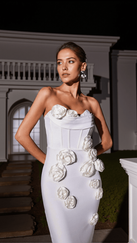 ARUSHI STRAPLESS FLOWER BANDAGE DRESS