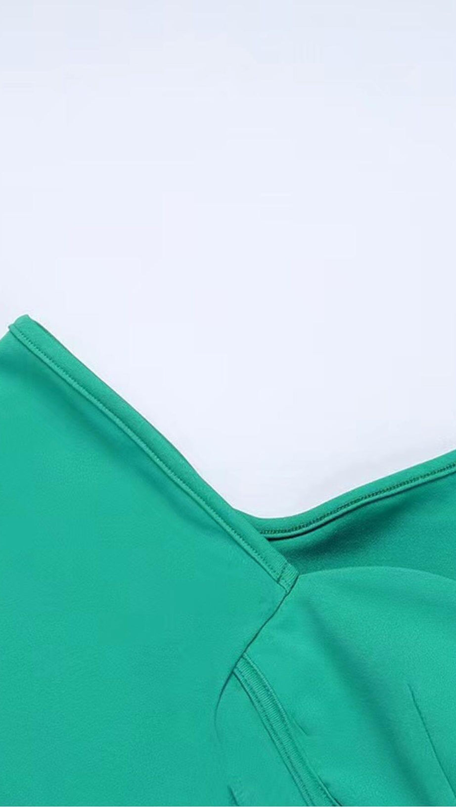 POLYESTERL SIDE HOLLEW SEXY CHAIN DRESS IN GREEN