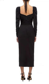 LONG SLEEVE SQUARE COLLAR MIDI DRESS IN BLACK