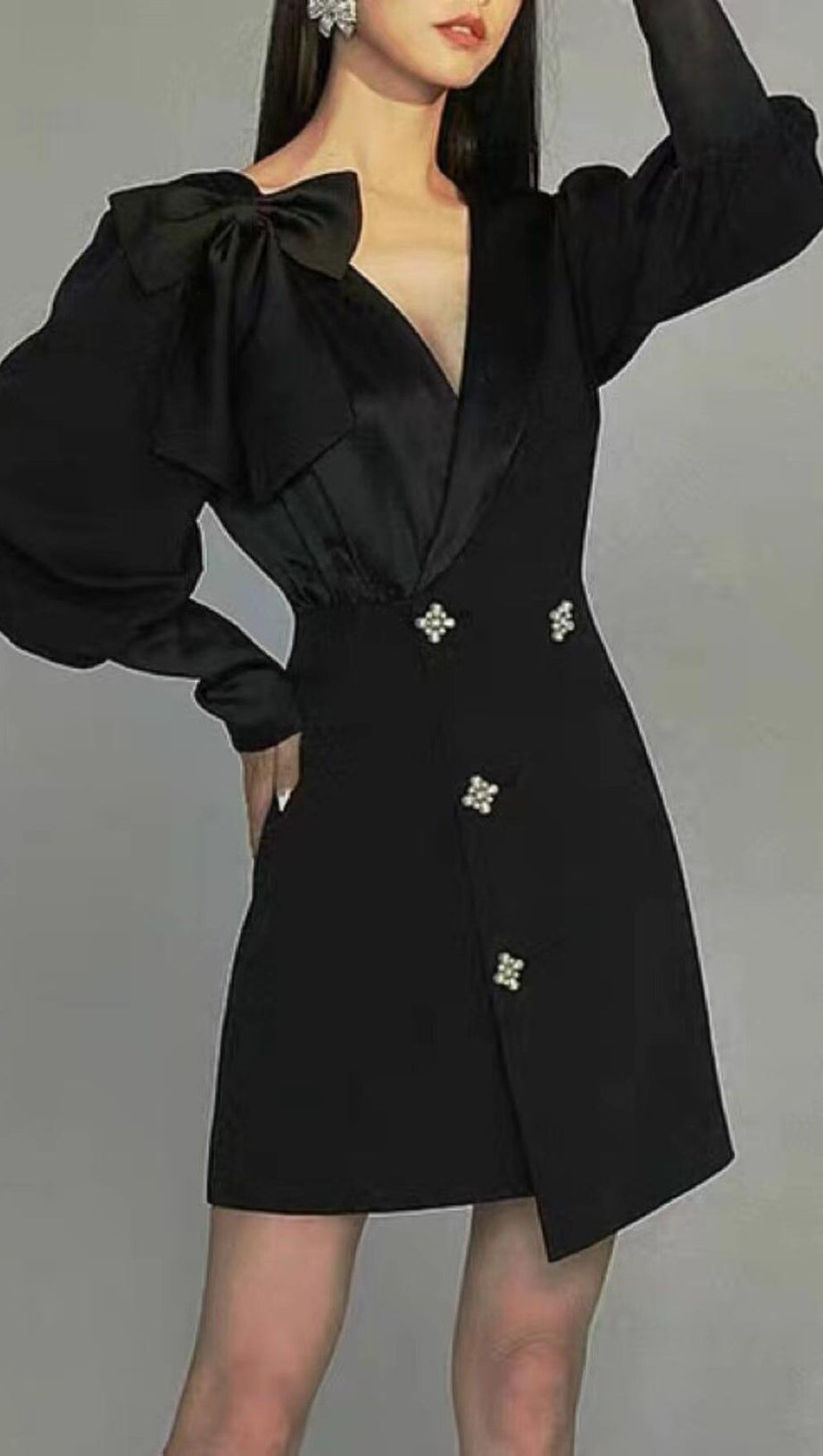 DIAMOND-BUTTON BOW LATERN SLEEVE IRREGULAR SUIT DRESS IN BLACK