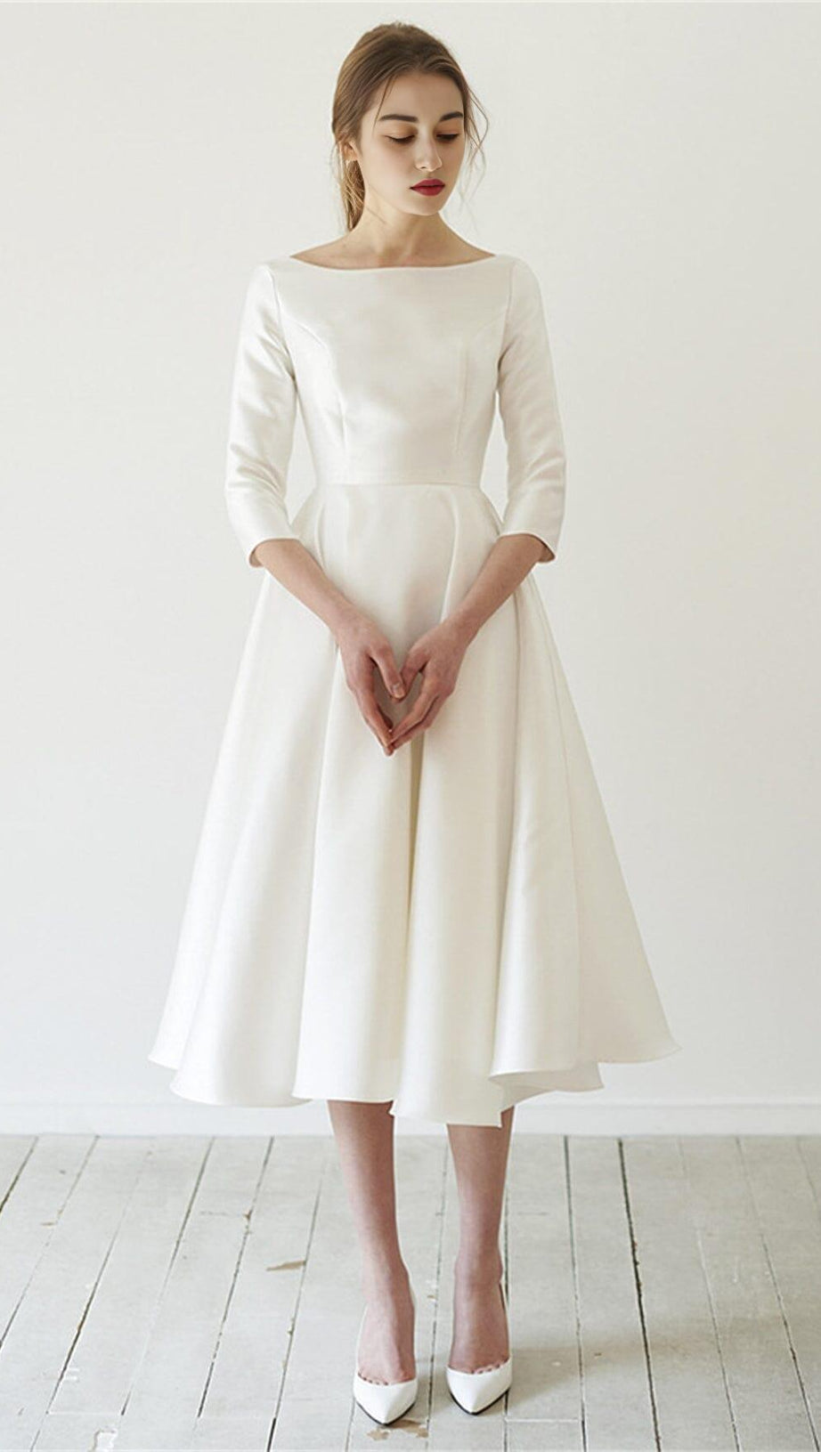 ELEGANT SATIN LONG SLEEVES MIDI DRESS IN IVORY