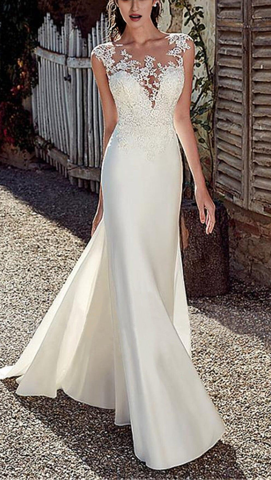 FISHTAIL MOPPING WEDDING DRESS IN WHITE