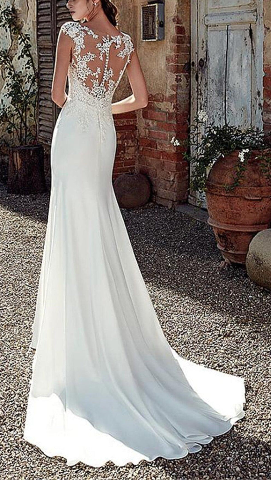FISHTAIL MOPPING WEDDING DRESS IN WHITE