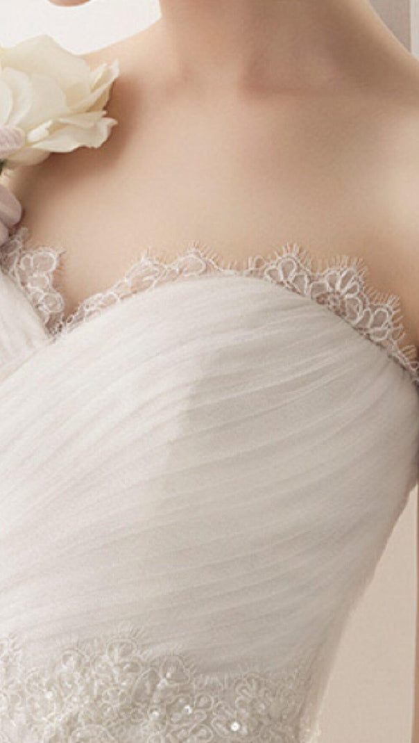 AIIZIE BANDEAU SHORT WEDDING DRESS IN WHITE - product image