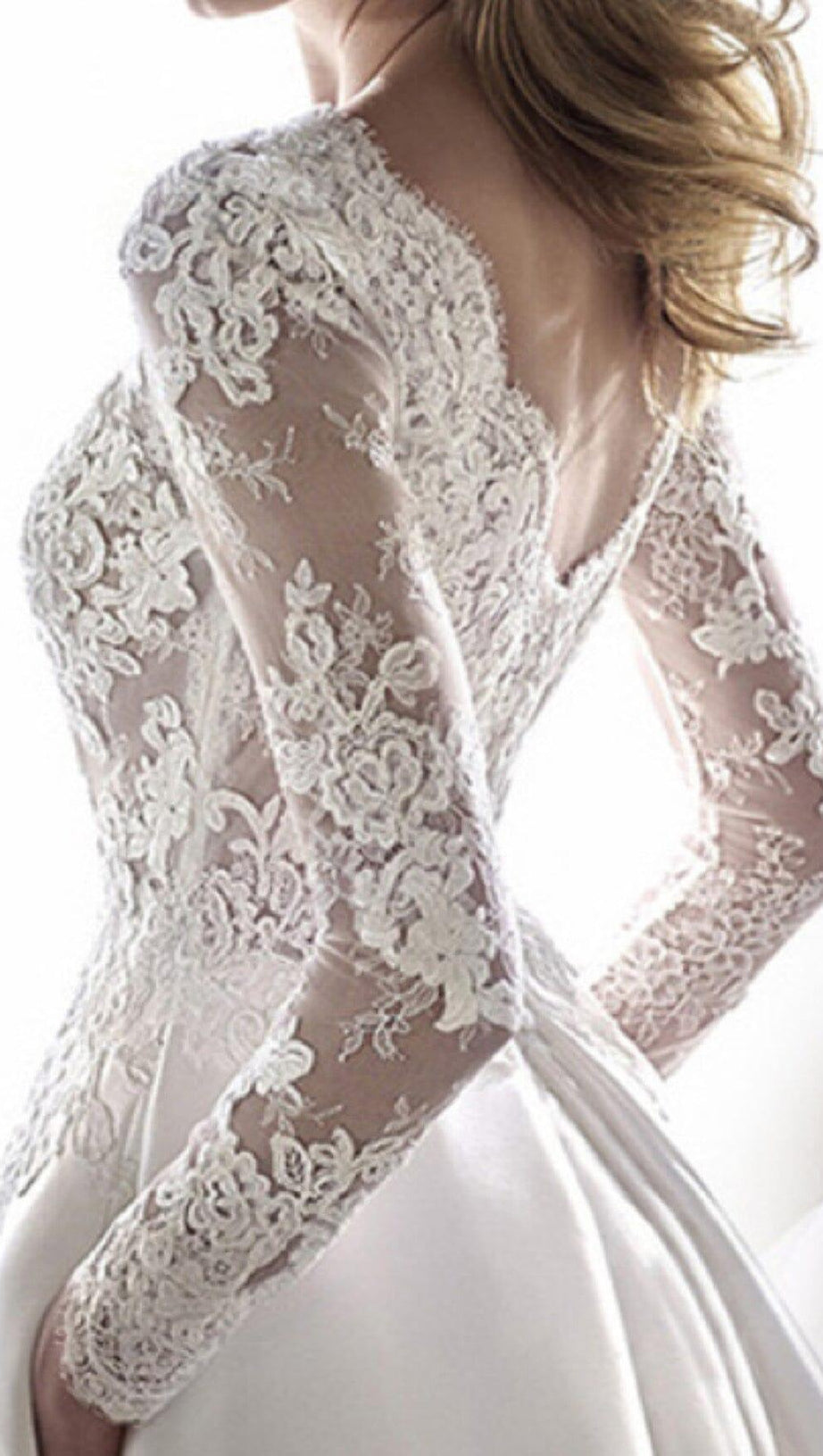  LACE STITCHED WEDDING DRESS IN WHITE