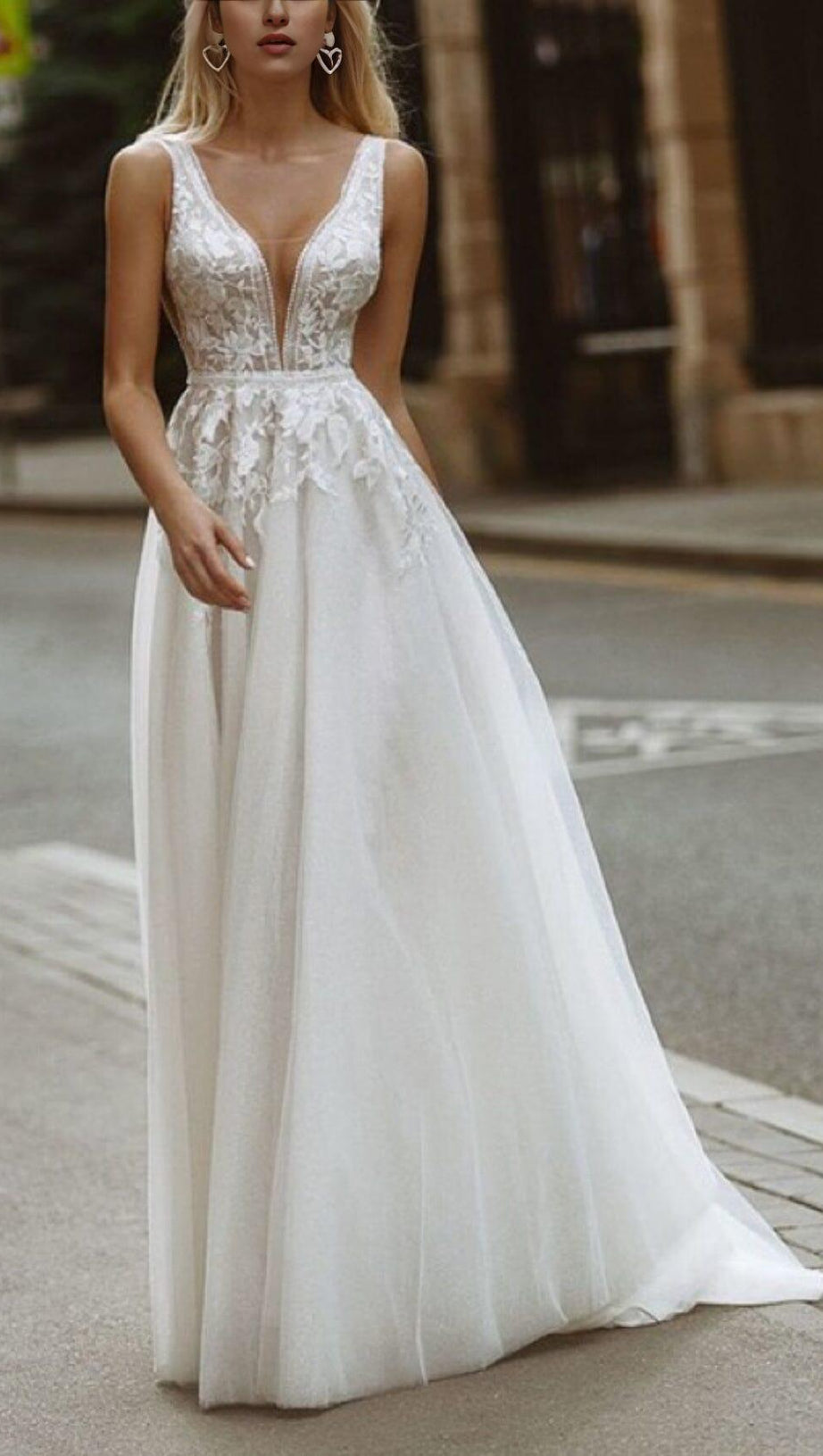 LARGE V-NECK SEE-THROUGH LACE HALTER DRESS IN WHITE