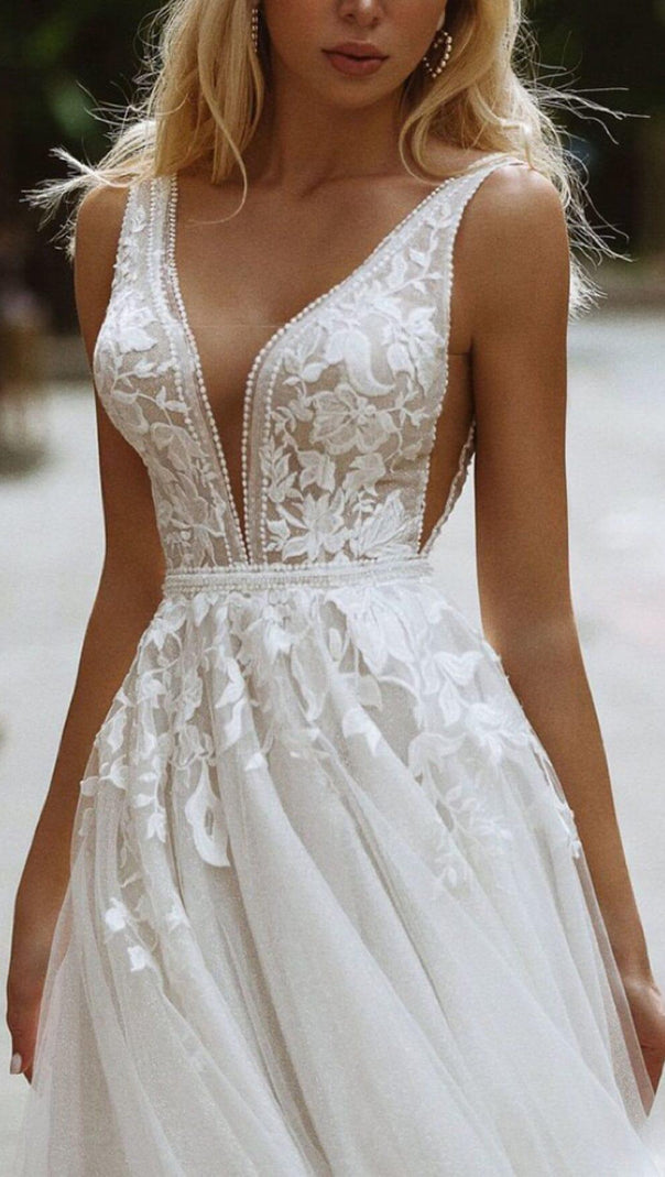 AIIZIE LARGE V-NECK SEE-THROUGH LACE HALTER DRESS IN WHITE - product image