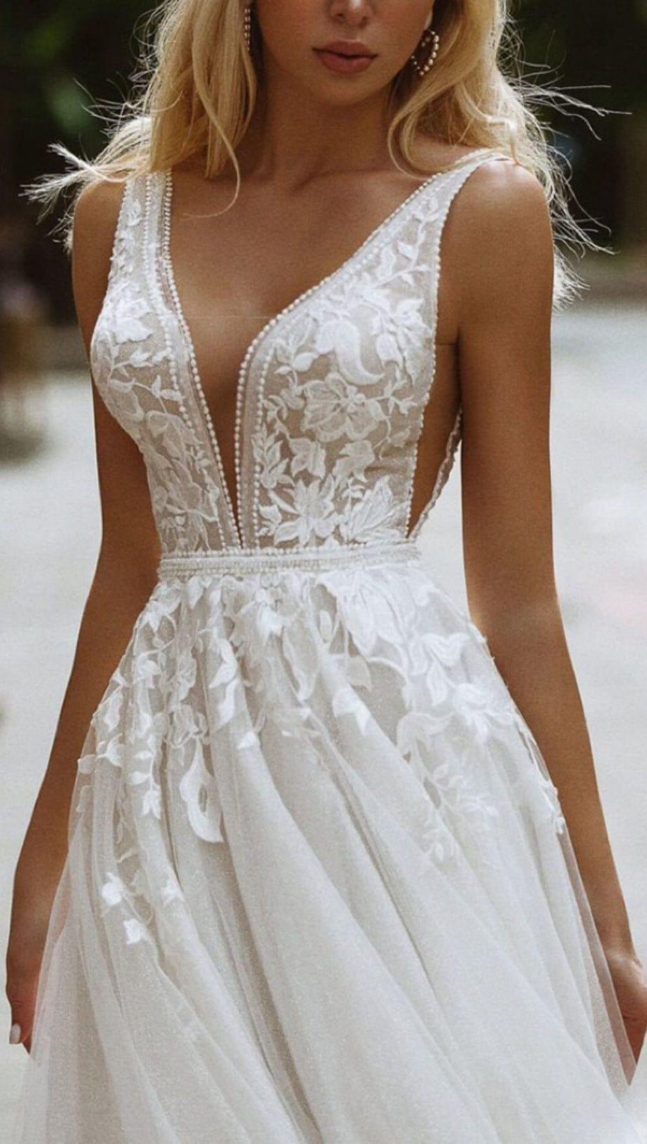 LARGE V-NECK SEE-THROUGH LACE HALTER DRESS IN WHITE