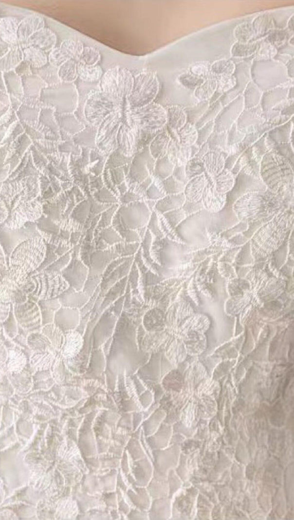 AIIZIE STRAPLESS LACE EMBELLISHED SHAGGY YARN DRESS IN WHITE - product image