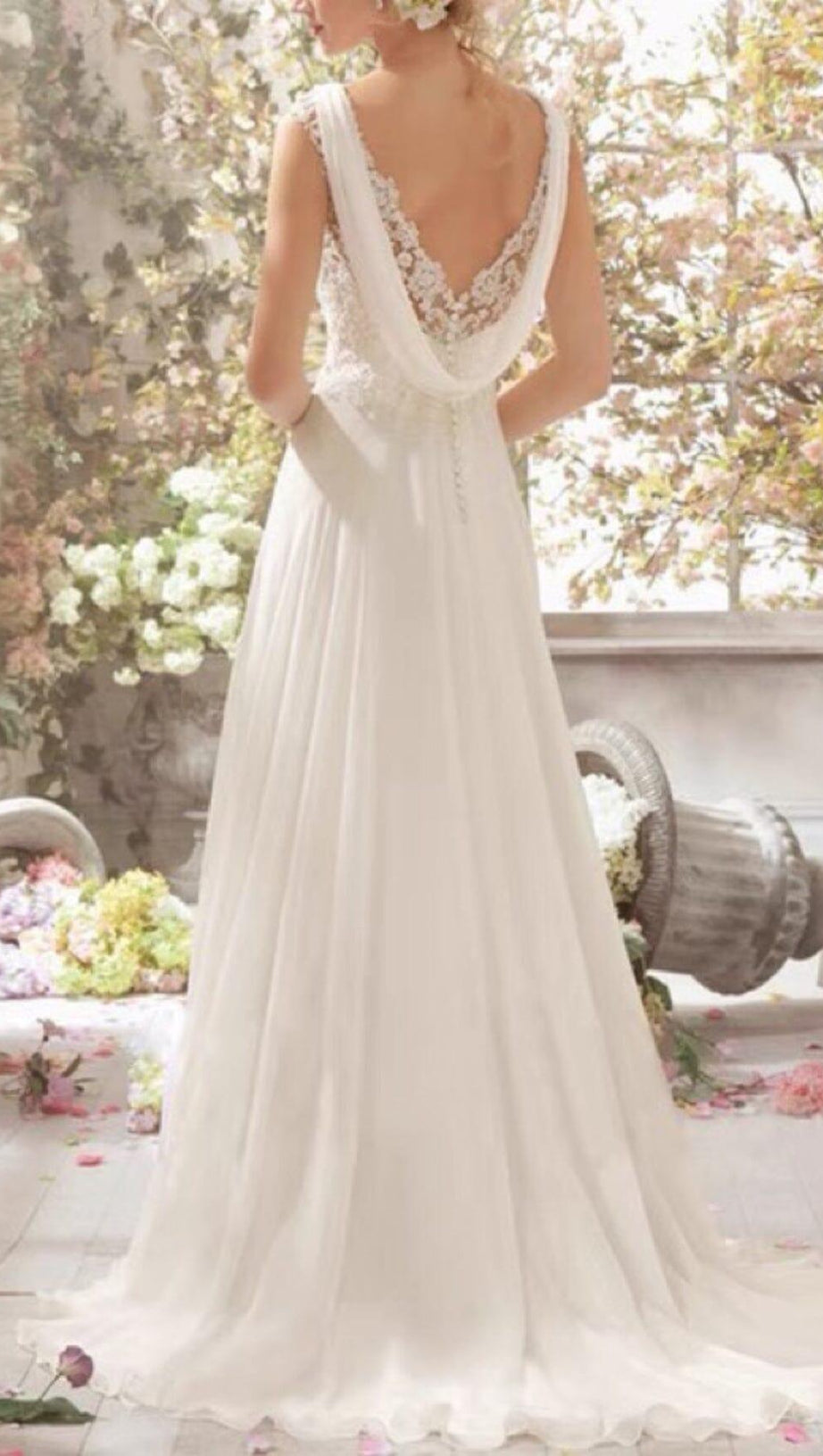 LACE CHIFFON FLOOR-LENGTH DRESS IN WHITE