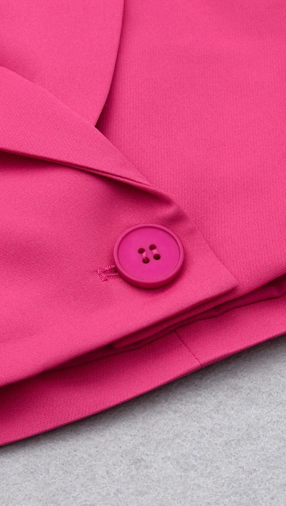 TUTA CON GONNA CORTA E COULISSE ROSA BARBIE