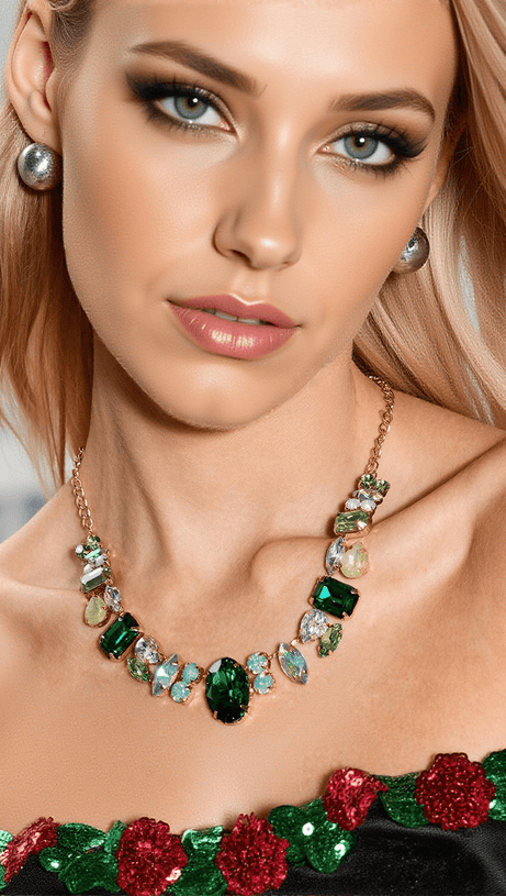 CRACO CRYSTAL EMBELLISHED NECKLACE IN GREEN