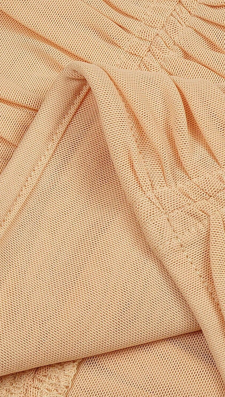 ABITO MIDI IN RETE CON SPALLINE E PAILLETTES COLOR NUDE