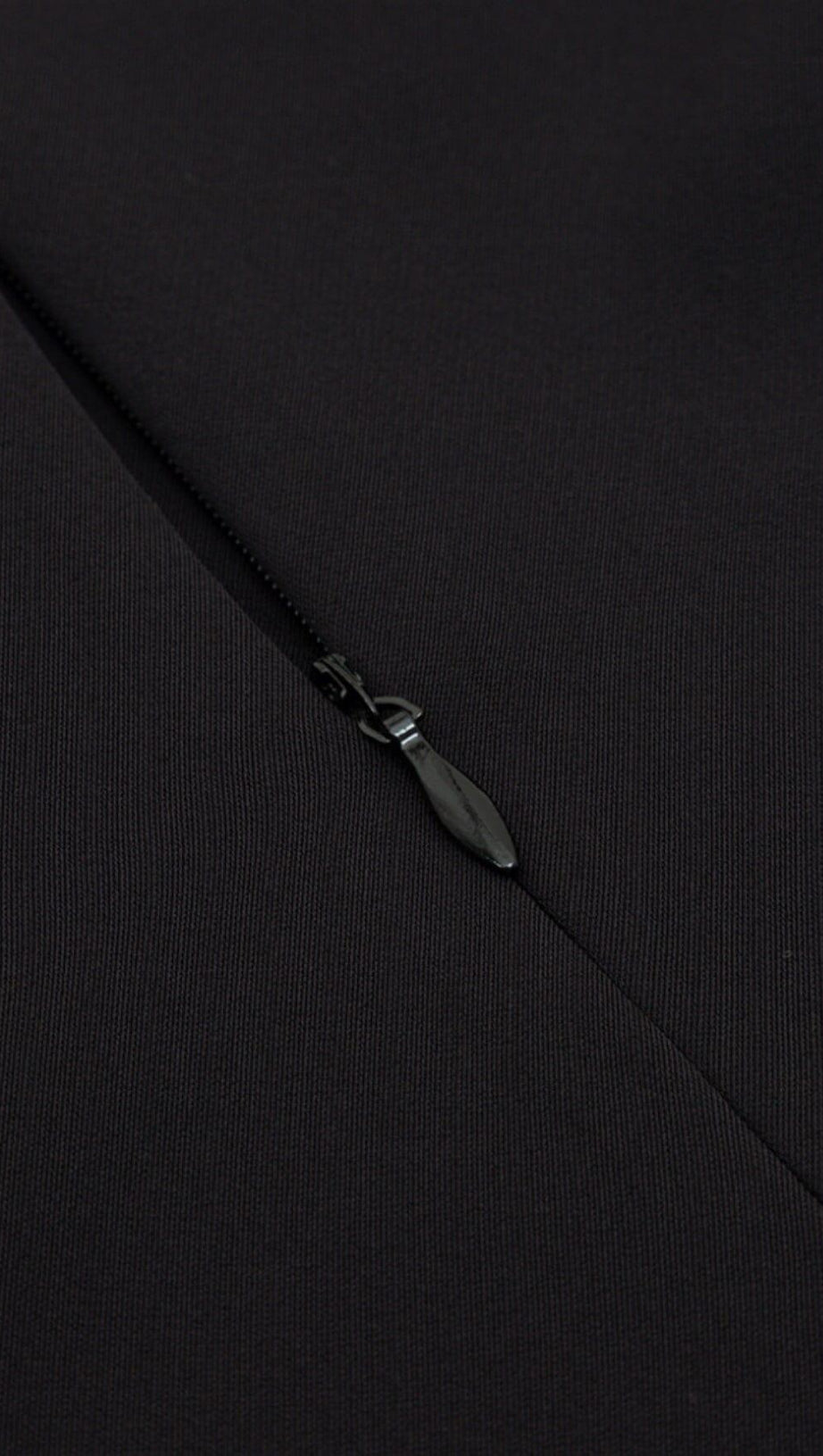 LONG LANTERN SLEEVE CROSS BELT DRESS IN BLACK AND BROWN SPLICING