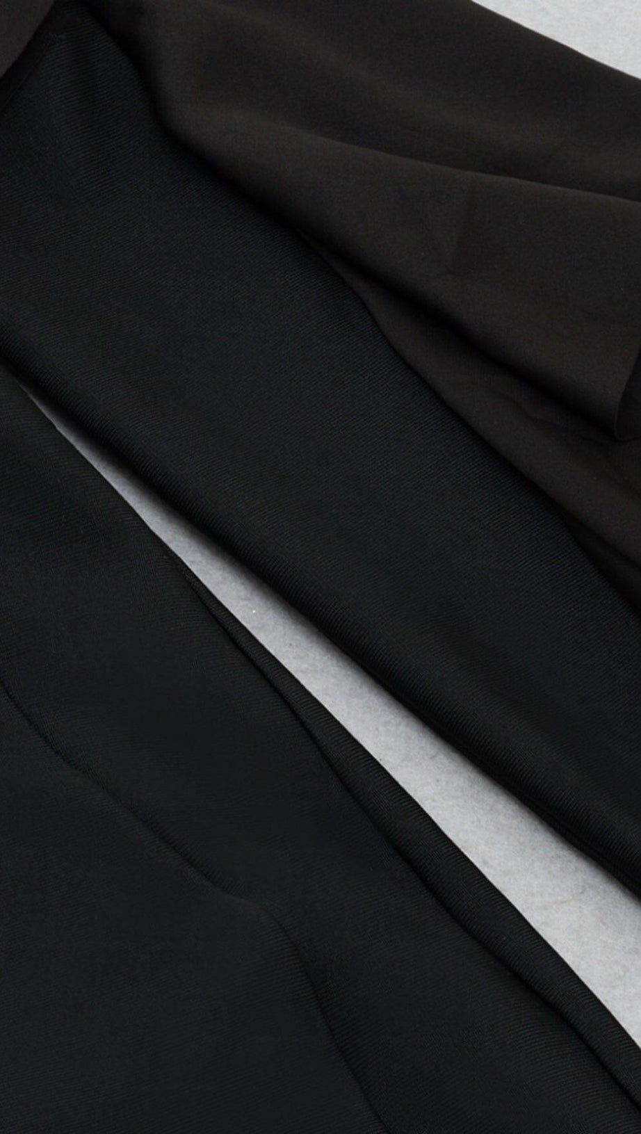 OFF SHOULDER RUFFLE NECK SPLIT DRESS IN BLACK