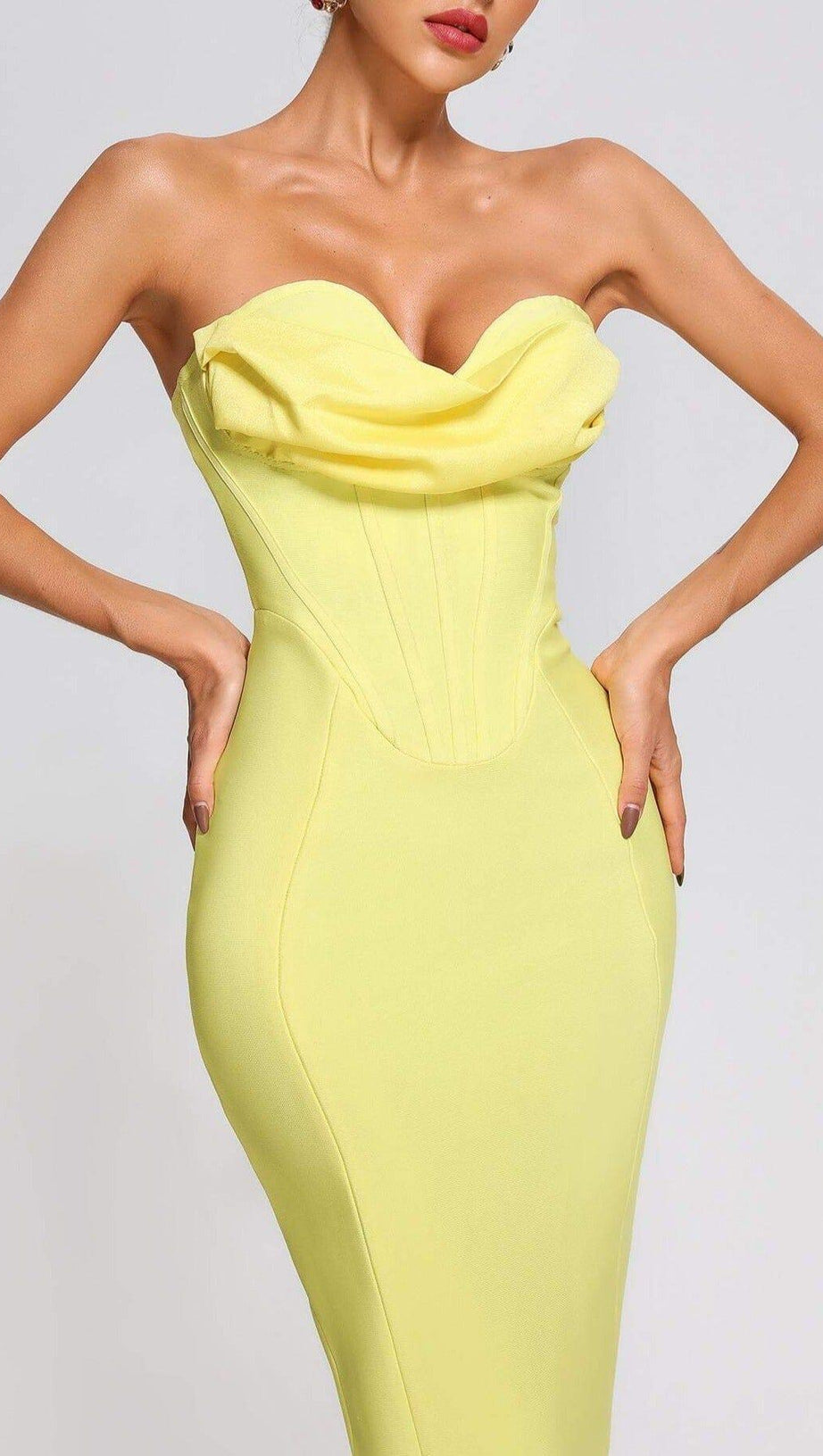 YELLOW STRAPLESS BANDAGE MIDI DRESS