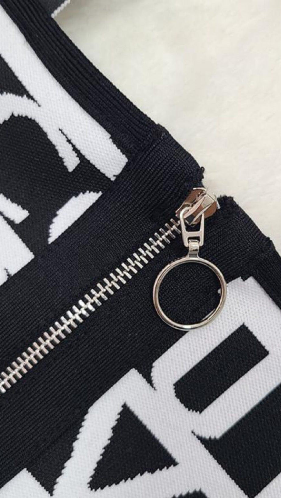 LETTERS SKINNY KNIT DRESS IN BLACK