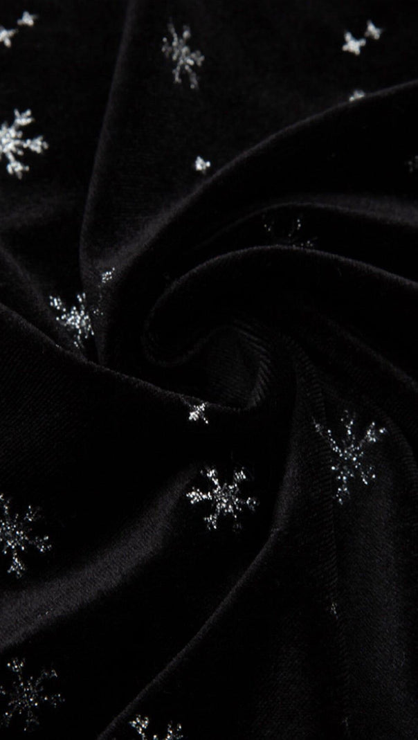 Snowflake Long Sleeve Midi Dress in Black