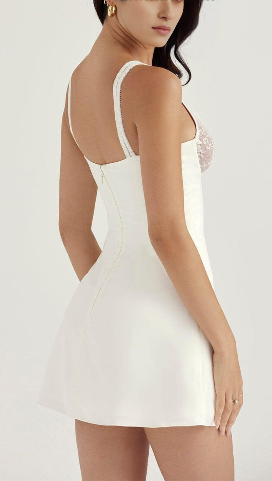 SATIN AND LACE MINI DRESS IN WHITE