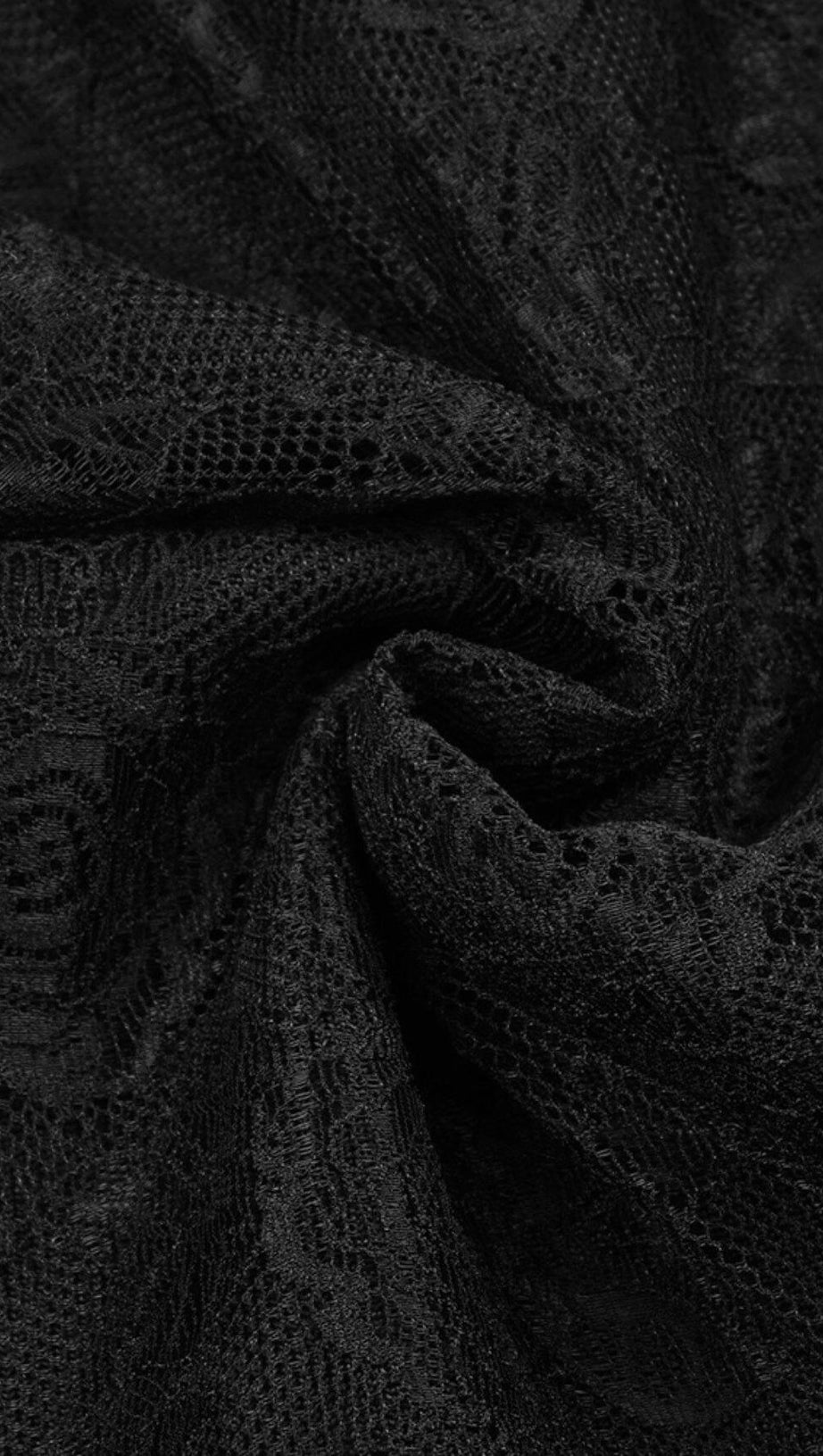 LACE LONG SLEEVE PLEATED DRESS IN BLACK