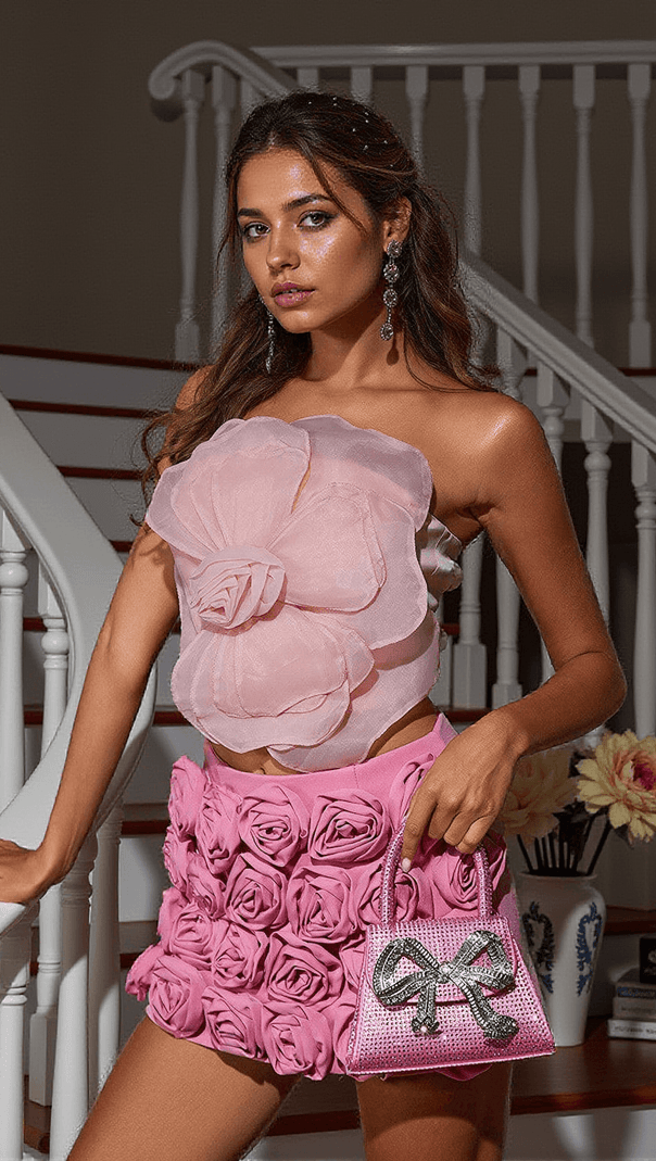 AIIZIE ALISTAIR STRAPLESS FLOWER MESH TOP IN PINK - product image