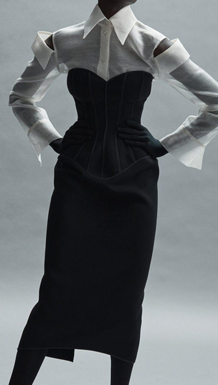 TUBE TOP TIGHT ZIPPER DRESS IN BLACK