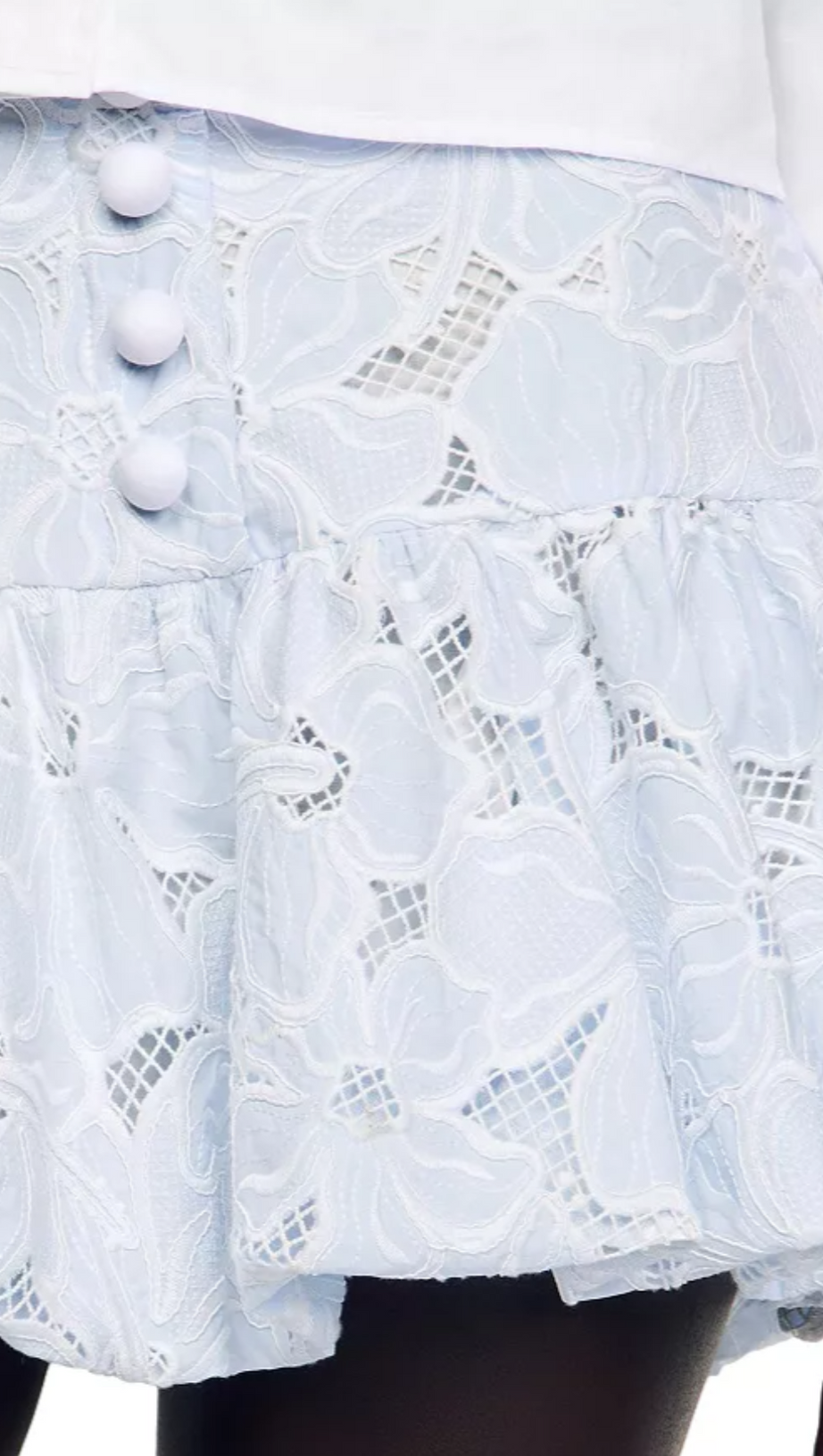 LACE FLOWER EMBROIDERY MINI SKIRT IN SKY BLUE