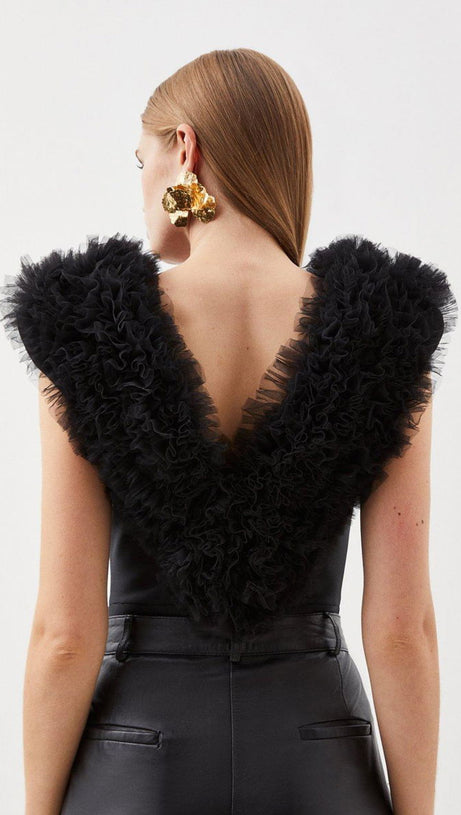 MIRANDA BLACK BANDAGE FIGURE FORM KNIT FLOWER DETAIL BODYSUIT