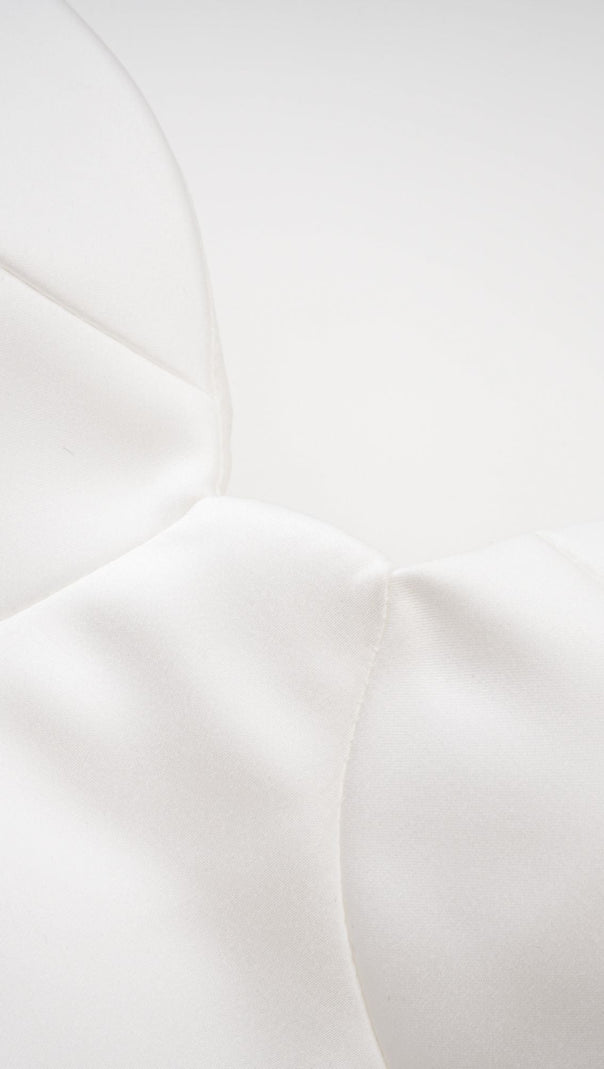 STRAPLESS BUSTIER MINI DRESS IN WHITE