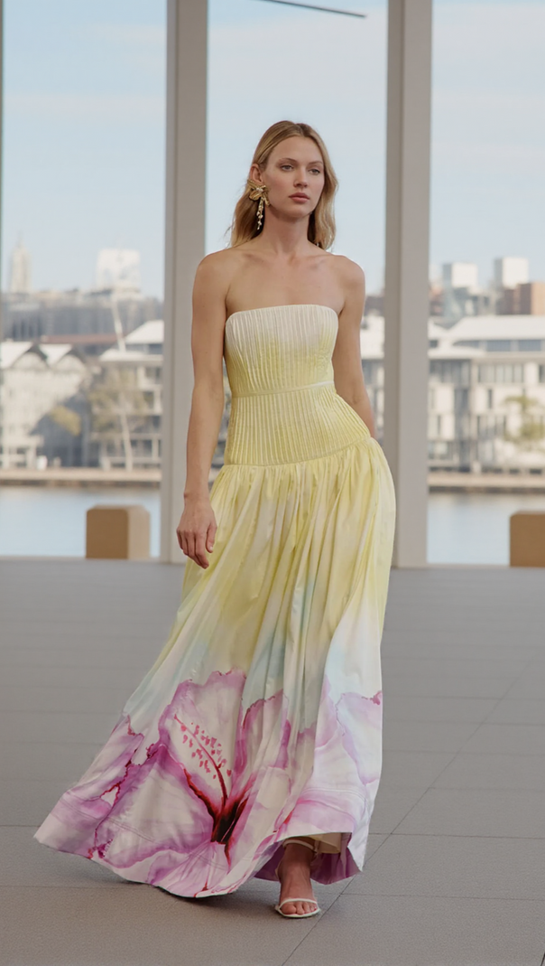 AIIZIE LAUREL PRINTED TUBE TOP MAXI DRESS IN GRADIENT YELLOW - product image