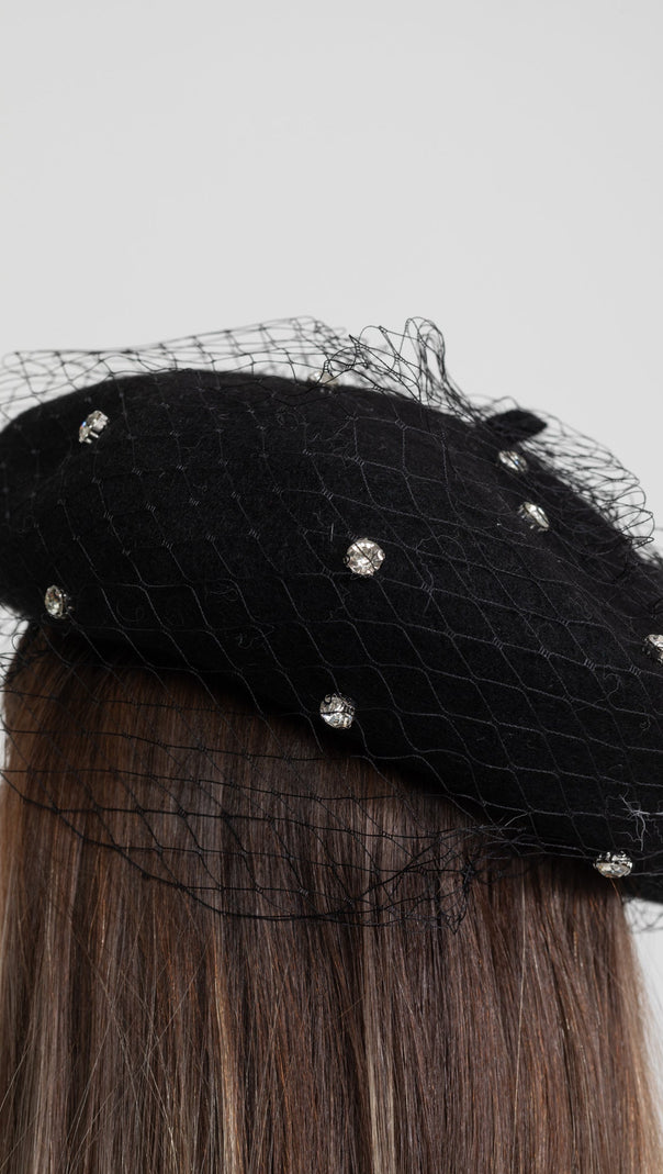 Embellished Wool Beret with Veil – Black