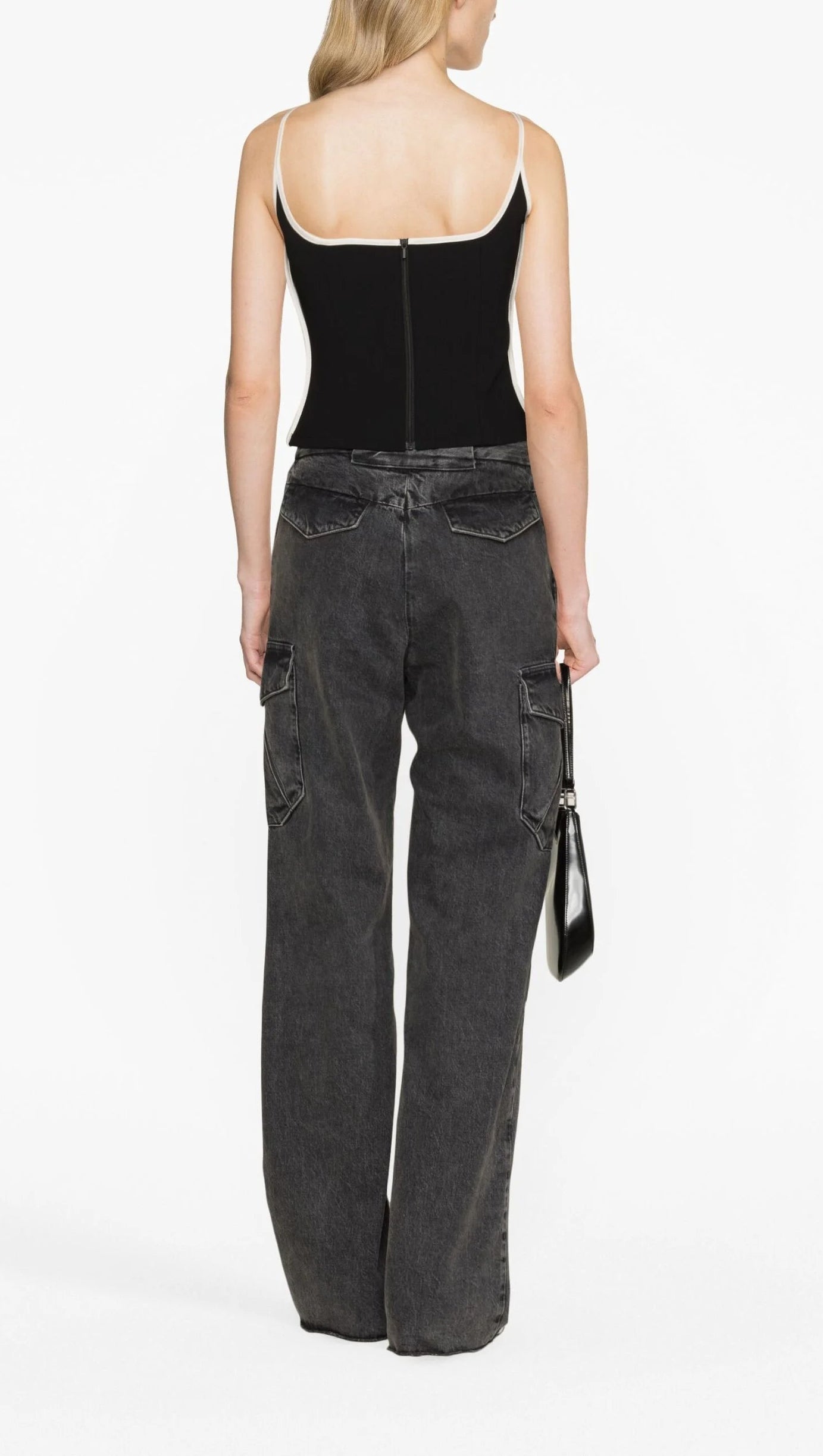 BLACK HEART SINGLET CONTRAST-TRIM TOP