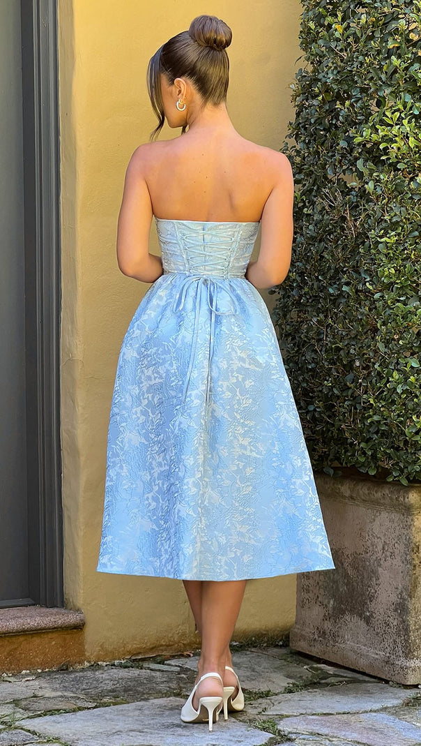 Elegant Cape Saoirse Midi Dress - Blue