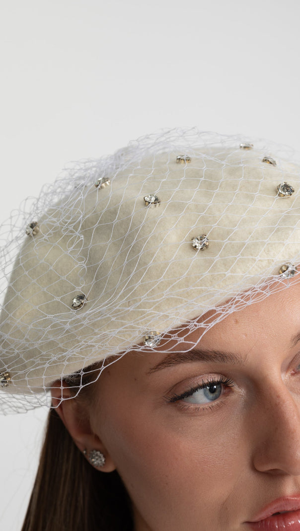 Embellished Wool Beret with Veil – Ivoire