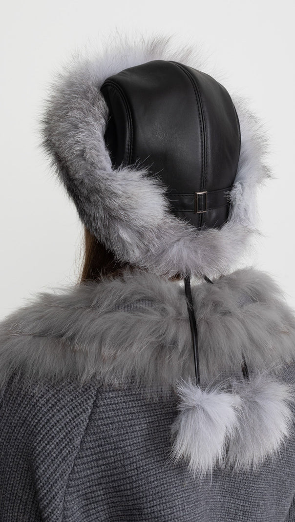 Real Fox Fur Trimmed Hat With Pom-Pom Ties – Grey