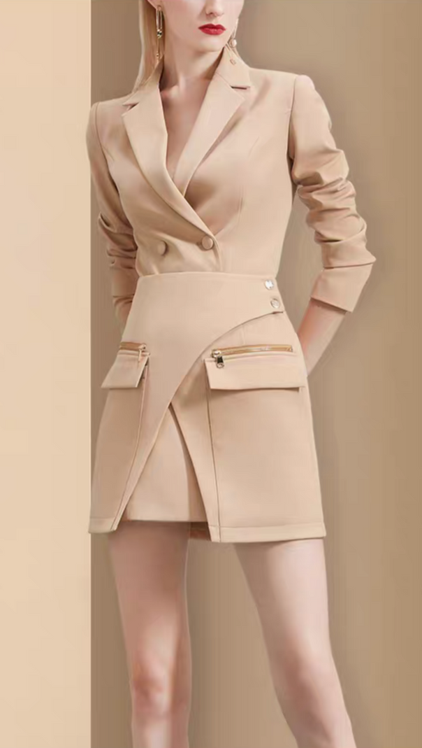 AIIZIE AUTUMN IRREGULAR DESIGN SOLID COLOR BLAZER & SKIRT SET - product image